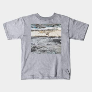 rustic western country farmhouse grey barn wood Kids T-Shirt